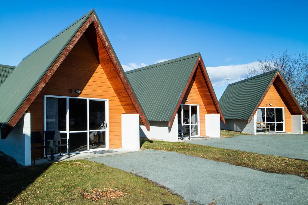 Mountain Chalets Motel Туизъл Екстериор снимка