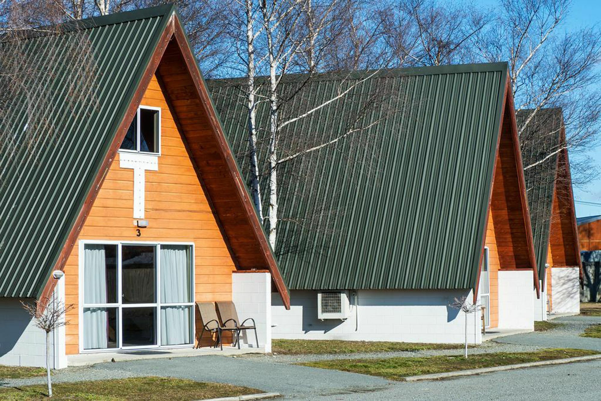 Mountain Chalets Motel Туизъл Екстериор снимка